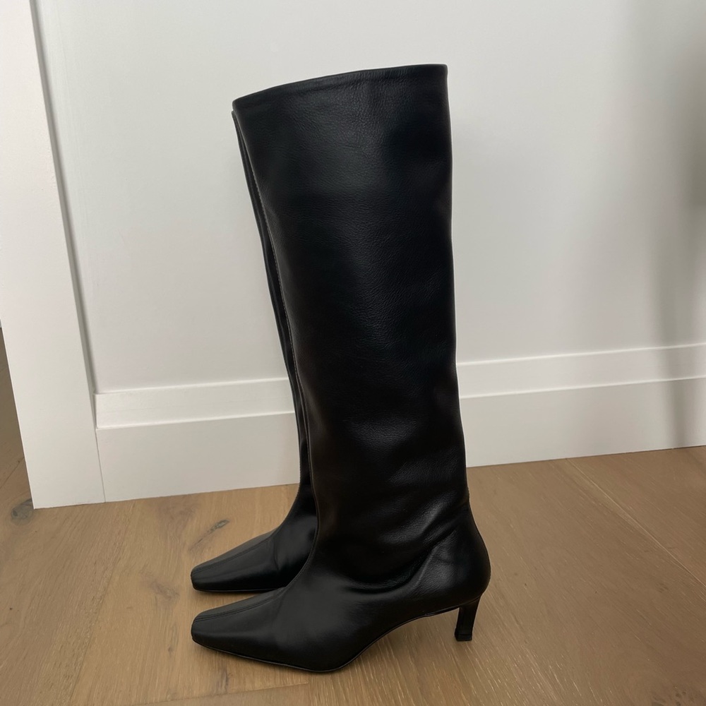 L’Intervalle Black Leather Knee-High Boots